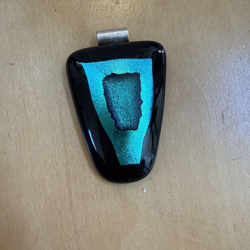 VINTAGE BLACK AND AQUA PENDANT